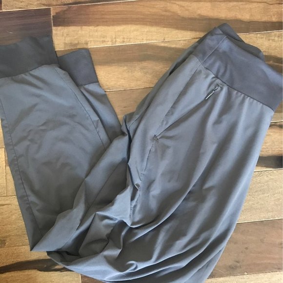 Athleta Soho Jogger, Gre - Picture 3 of 5